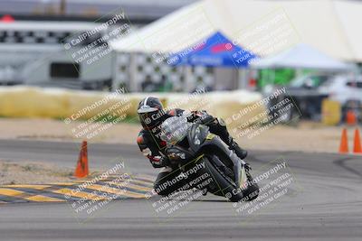 media/Jan-15-2023-SoCal Trackdays (Sun) [[c1237a034a]]/Turn 2 Set 2 (1155am)/